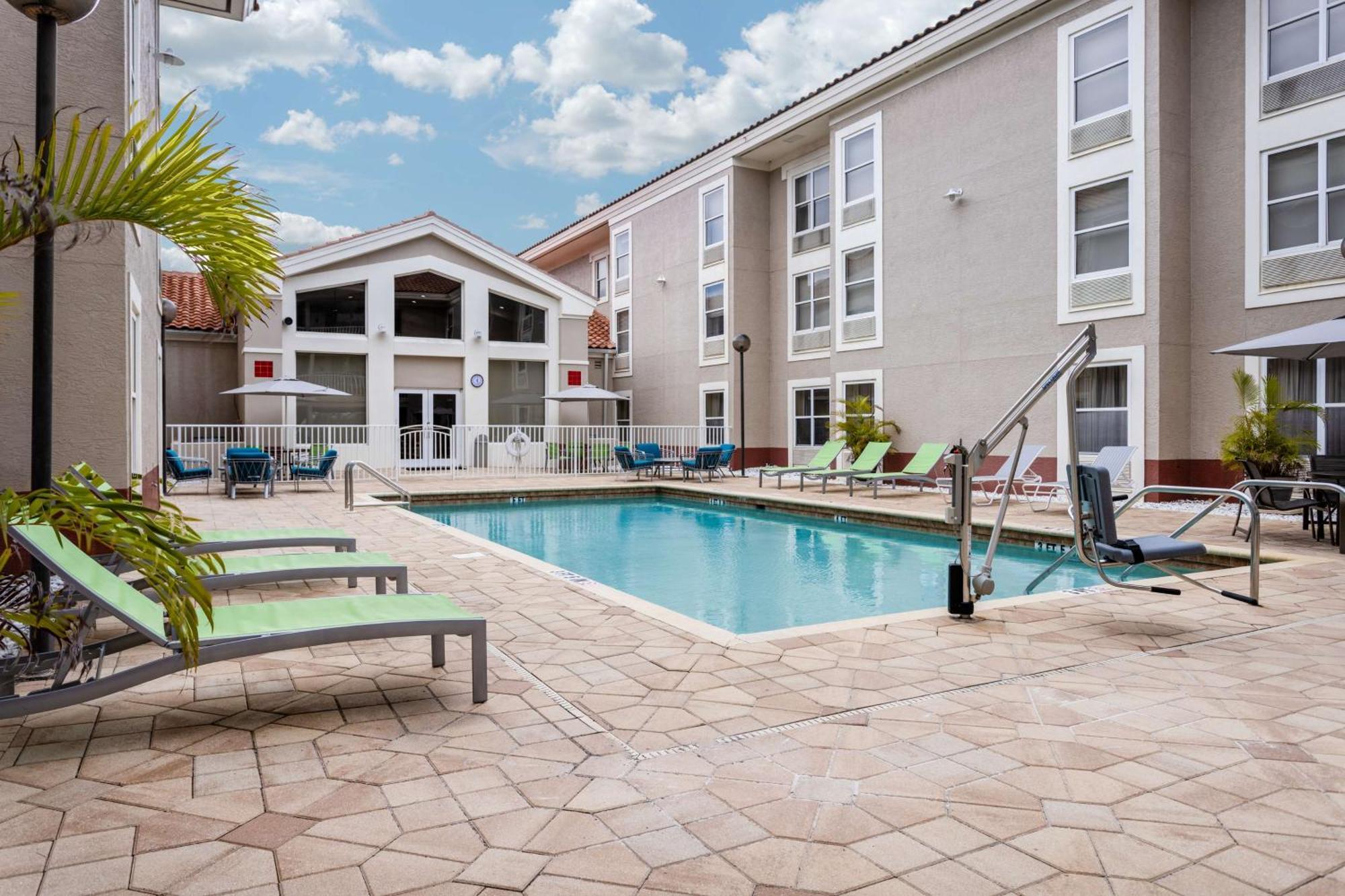 Hampton Inn & Suites Venice Bayside South Sarasota Bagian luar foto